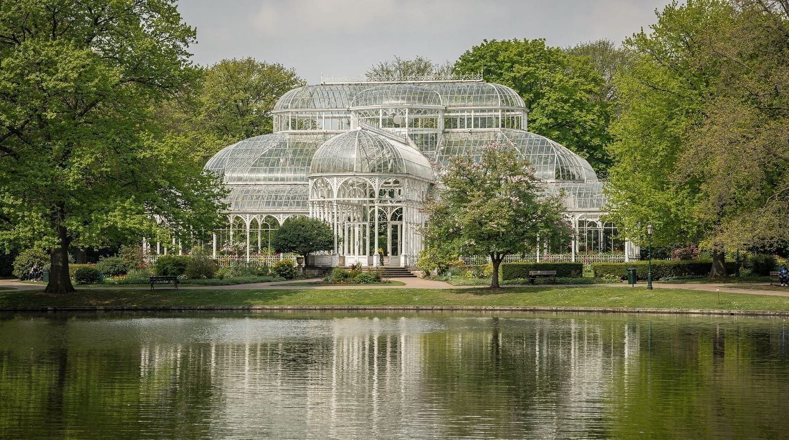 Calderstones Park guide
