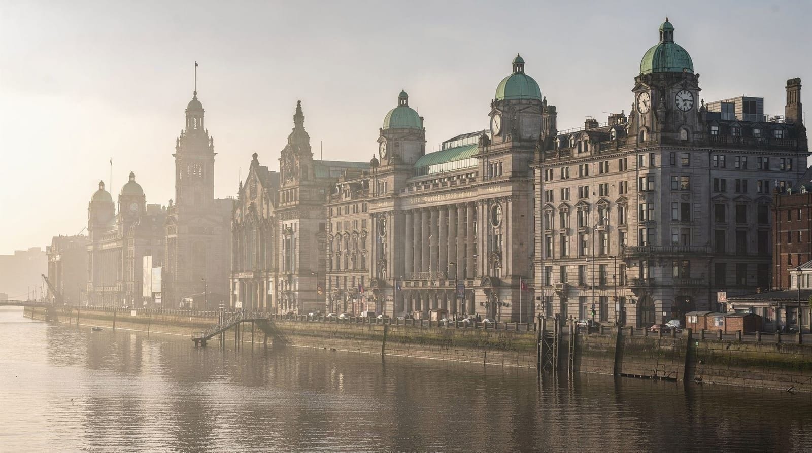 Royal Liver Building guide